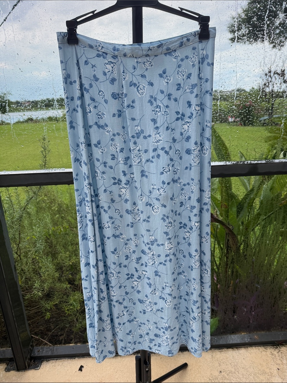 Vintage Inclinations Blue Floral Maxi Skirt — Lightweight